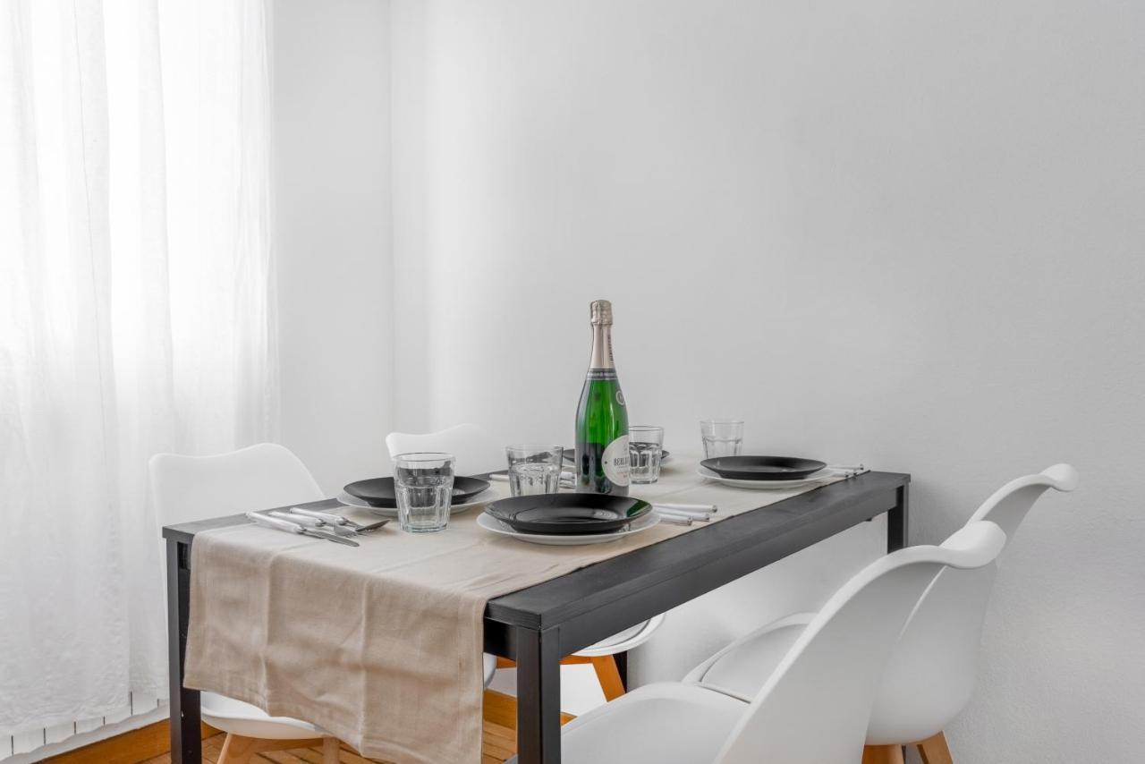 Duomo 7 Minuti Exclusive Apartment Vercelli Milano Exterior foto